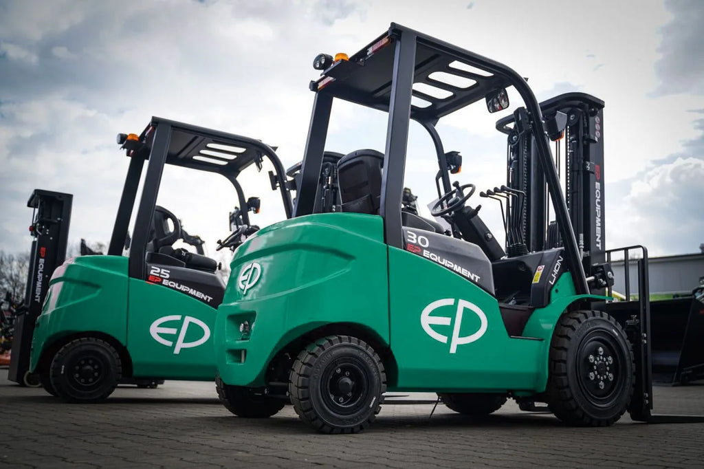 EP EFL353 – 3500 kg – elektrisk gaffeltruck modellpar (6 av 6)