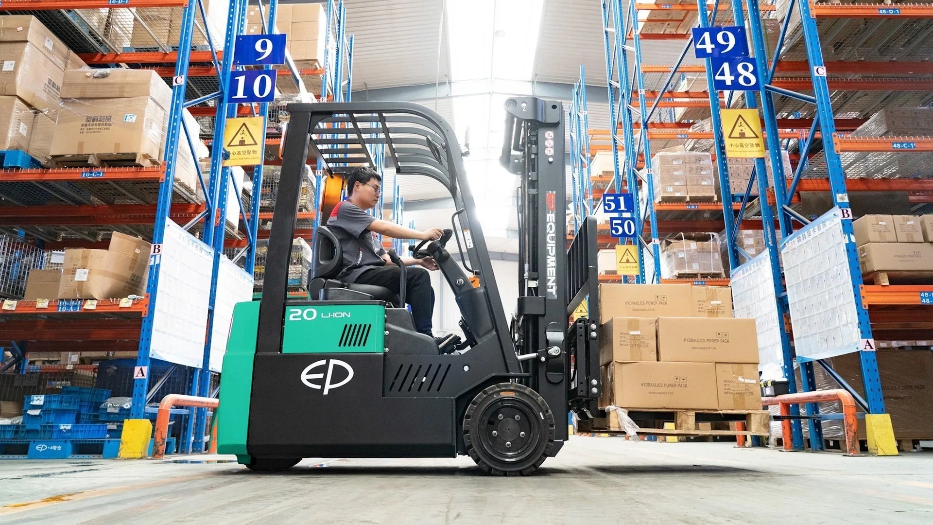 EP TVL201 – 2000 kg – elektrisk gaffeltruck lager 5 (7 av 10)