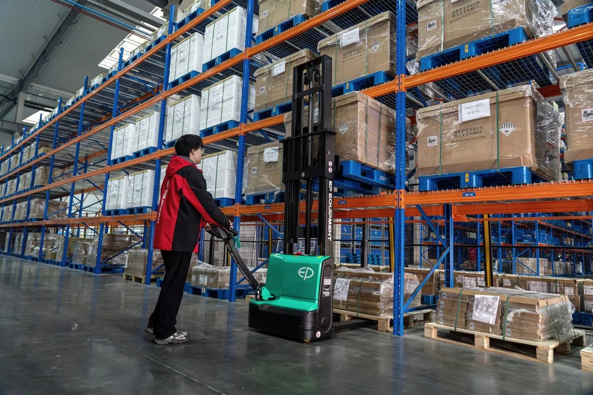 EP DS3 – 1500 kg – operator side (9 av 15)
